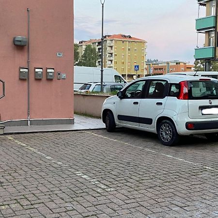 Right Bank House Villa Imperia Dış mekan fotoğraf